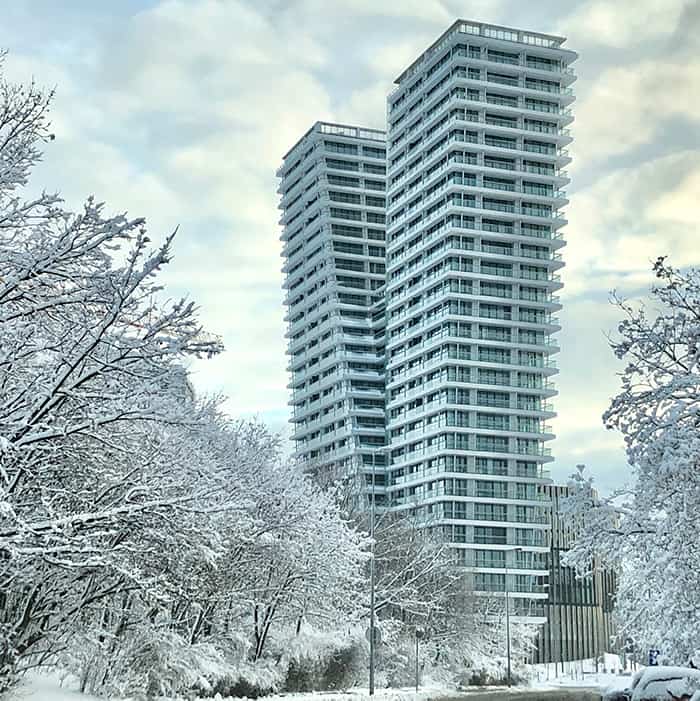 MediaBuyers_V-Tower_Prague_2_700x700px